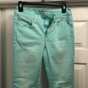 American Eagle destroyed Jegging